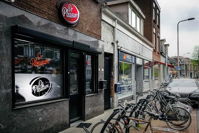 Coffeeshop Dr Pleasure